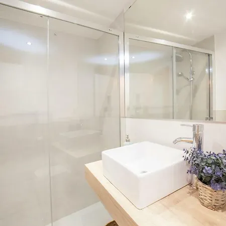 Alohamundi Pureza Apartament Sewilla